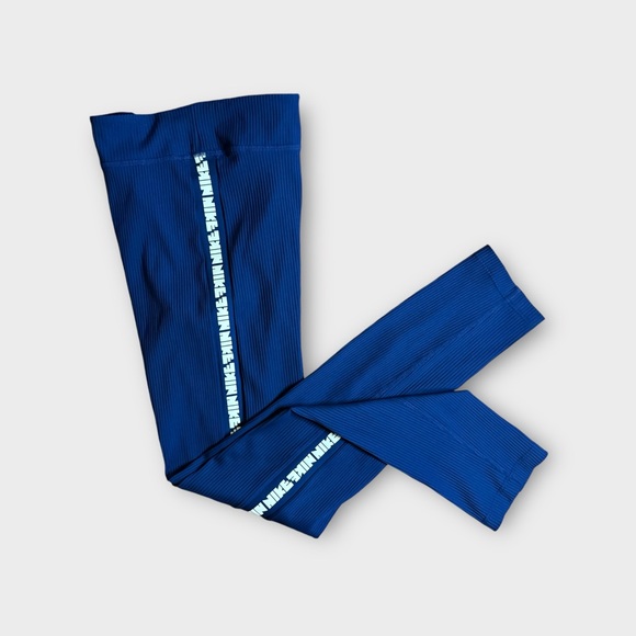 Nike Midnignt Navy Dri-Fit Active Leggings NWOT - Picture 2 of 6